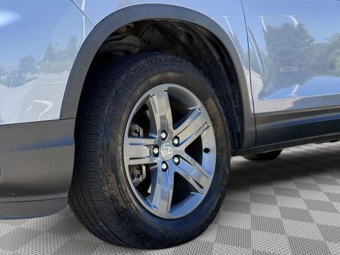 Certified 2023 Honda Ridgeline RTL image 8