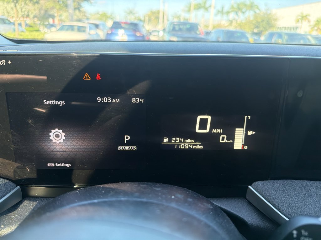 Certified 2025 Nissan Kicks SV w/ SV Premium Package FWD image 12