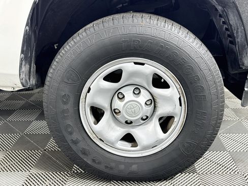 Used 2022 Toyota Tacoma SR RWD image 27