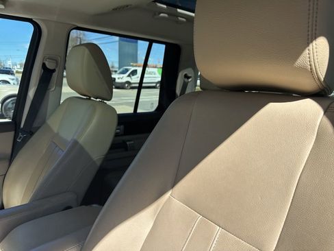 Used 2016 Land Rover LR4 HSE image 5