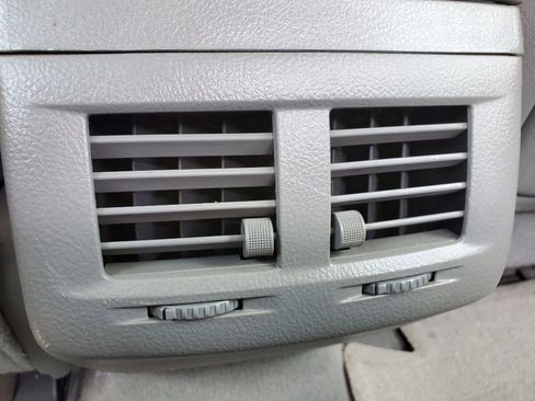 Used 2005 Toyota Avalon image 30