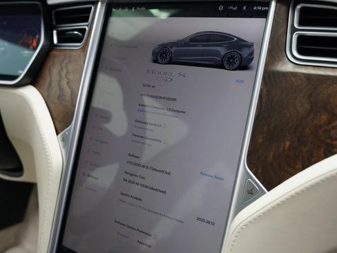 Used 2017 Tesla Model S 75D AWD/4WD image 27