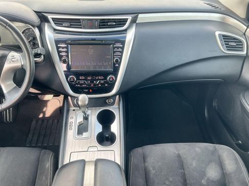 Used 2017 Nissan Murano SV image 27