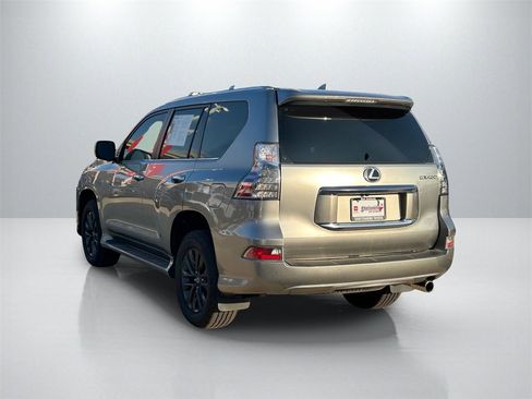 Used 2023 Lexus GX 460 Premium image 7