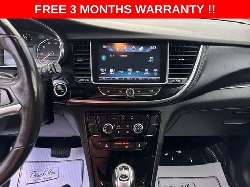 Used 2018 Buick Encore Preferred AWD/4WD image 17