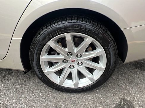 Used 2014 Cadillac CTS Luxury image 9