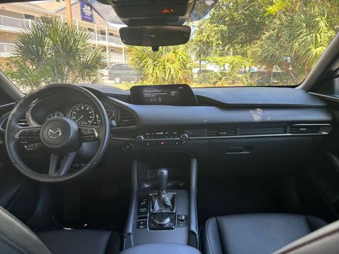 Used 2026 MAZDA MAZDA3 s FWD image 27