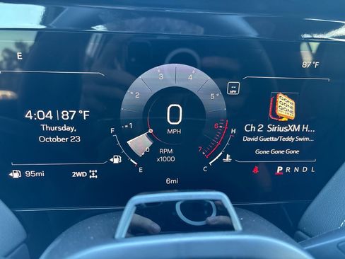 New 2026 GMC Yukon XL Elevation image 16