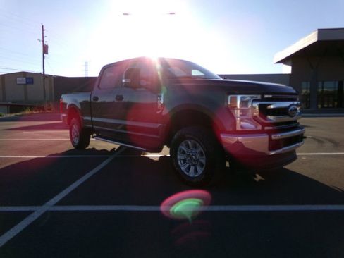 Used 2020 Ford F250 XL w/ STX Appearance Package image 4