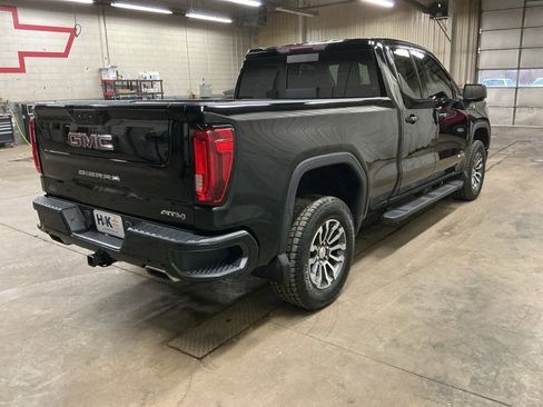 Used 2019 GMC Sierra 1500 AT4 w/ AT4 Premium Package image 11