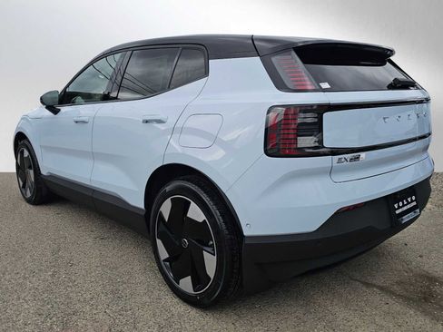 New 2026 Volvo EX30 Ultra w/ Protection Package Premier image 5