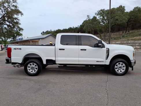 Certified 2024 Ford F250 XLT image 2
