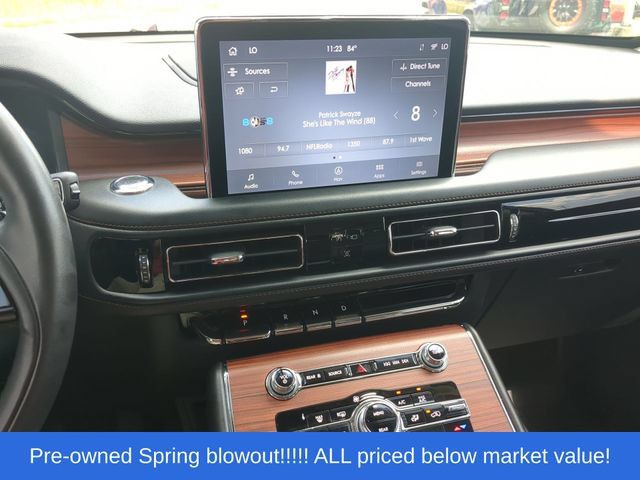 Used 2024 Lincoln Aviator Reserve w/ Jet Package RWD image 32