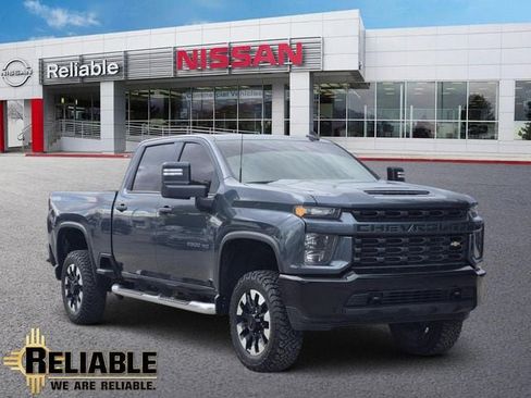 Used 2020 Chevrolet Silverado 2500 Custom w/ Custom Value Package AWD/4WD image 1