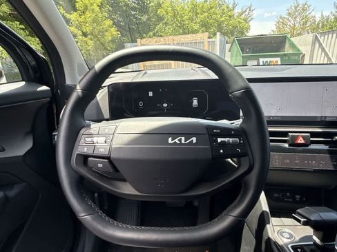 Certified 2026 Kia Sportage SX FWD image 19