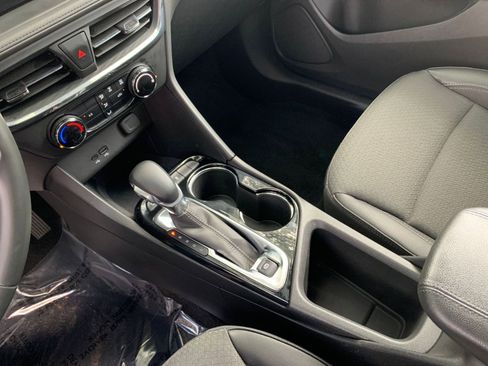 Used 2025 Buick Encore GX Preferred image 39