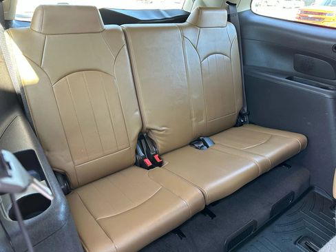 Used 2017 Buick Enclave Leather image 26