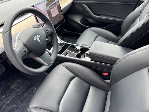 Used 2020 Tesla Model 3 Standard Range RWD image 14