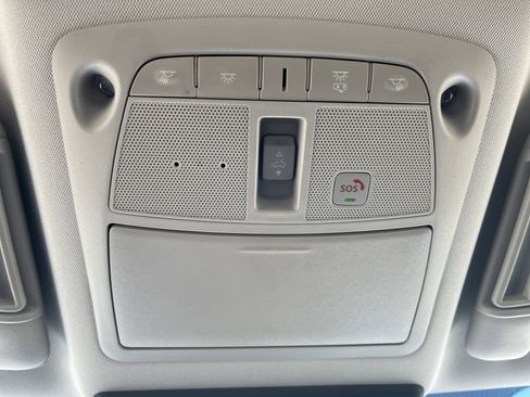 Used 2024 Nissan Armada Platinum w/ Captain's Chairs Package RWD image 35