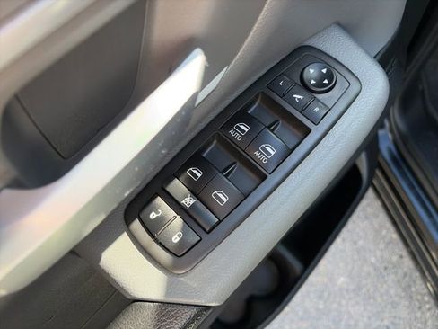 Used 2021 RAM 1500 Big Horn AWD/4WD image 26