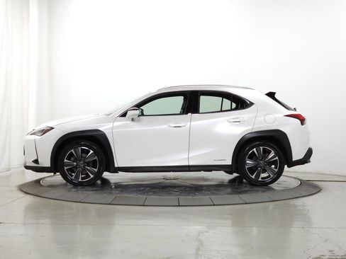 Used 2019 Lexus UX 250h image 4