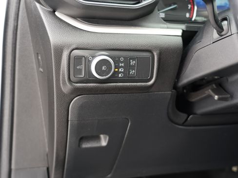 Used 2022 Ford Explorer XLT w/ Equipment Group 202A image 21