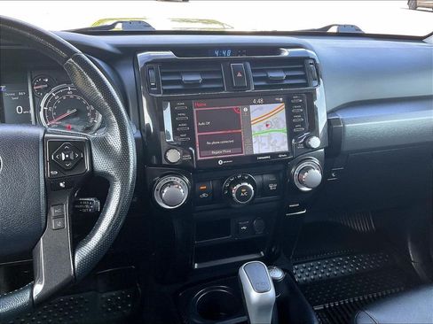 Used 2023 Toyota 4Runner TRD Off-Road Premium w/ Off Road Premium Plus Package AWD/4WD image 18