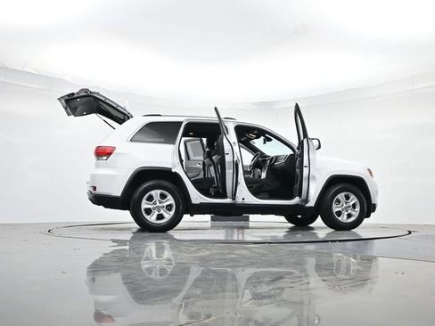 Used 2014 Jeep Grand Cherokee Laredo w/ Quick Order Package 23E RWD image 46