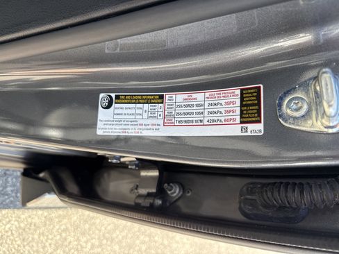 Used 2025 Nissan Pathfinder Platinum w/ Cargo Package FWD image 36