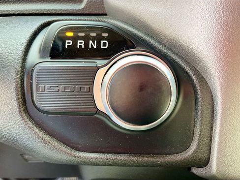 Used 2019 RAM 1500 Big Horn RWD image 16