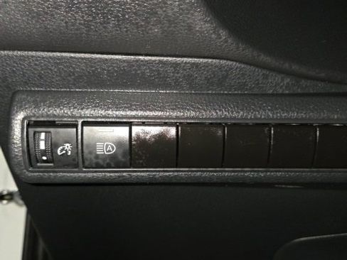 Used 2024 Toyota Corolla LE image 12