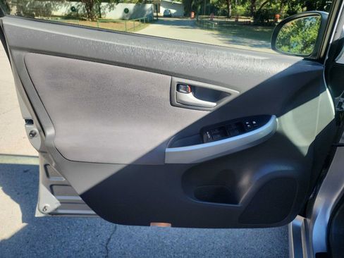 Used 2010 Toyota Prius Two image 13