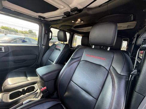 Used 2021 Jeep Wrangler Unlimited Rubicon AWD/4WD image 13