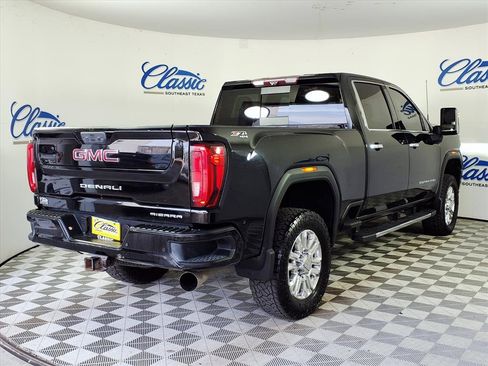 Used 2020 GMC Sierra 2500 Denali w/ Denali Ultimate Package image 7