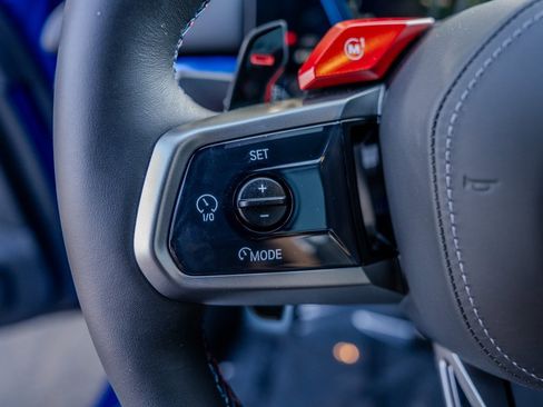 Used 2026 BMW M5 w/ Executive Package image 6