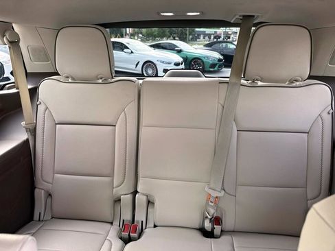 Used 2023 GMC Yukon Denali w/ LPO, Floor Liner Package RWD image 17