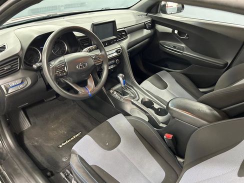 Used 2019 Hyundai Veloster 2.0 image 13