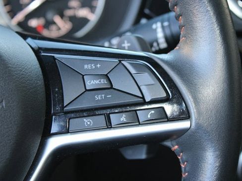 Used 2023 Nissan Altima 2.5 SR w/ SR Premium Package image 14