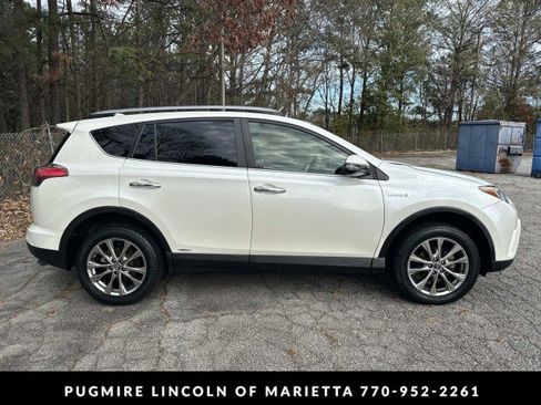 Used 2018 Toyota RAV4 Limited image 8