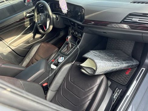 Used 2022 Volkswagen Jetta GLI Autobahn FWD image 23