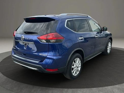Used 2019 Nissan Rogue SV AWD/4WD image 5