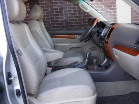 Used 2004 Lexus GX 470 image 6