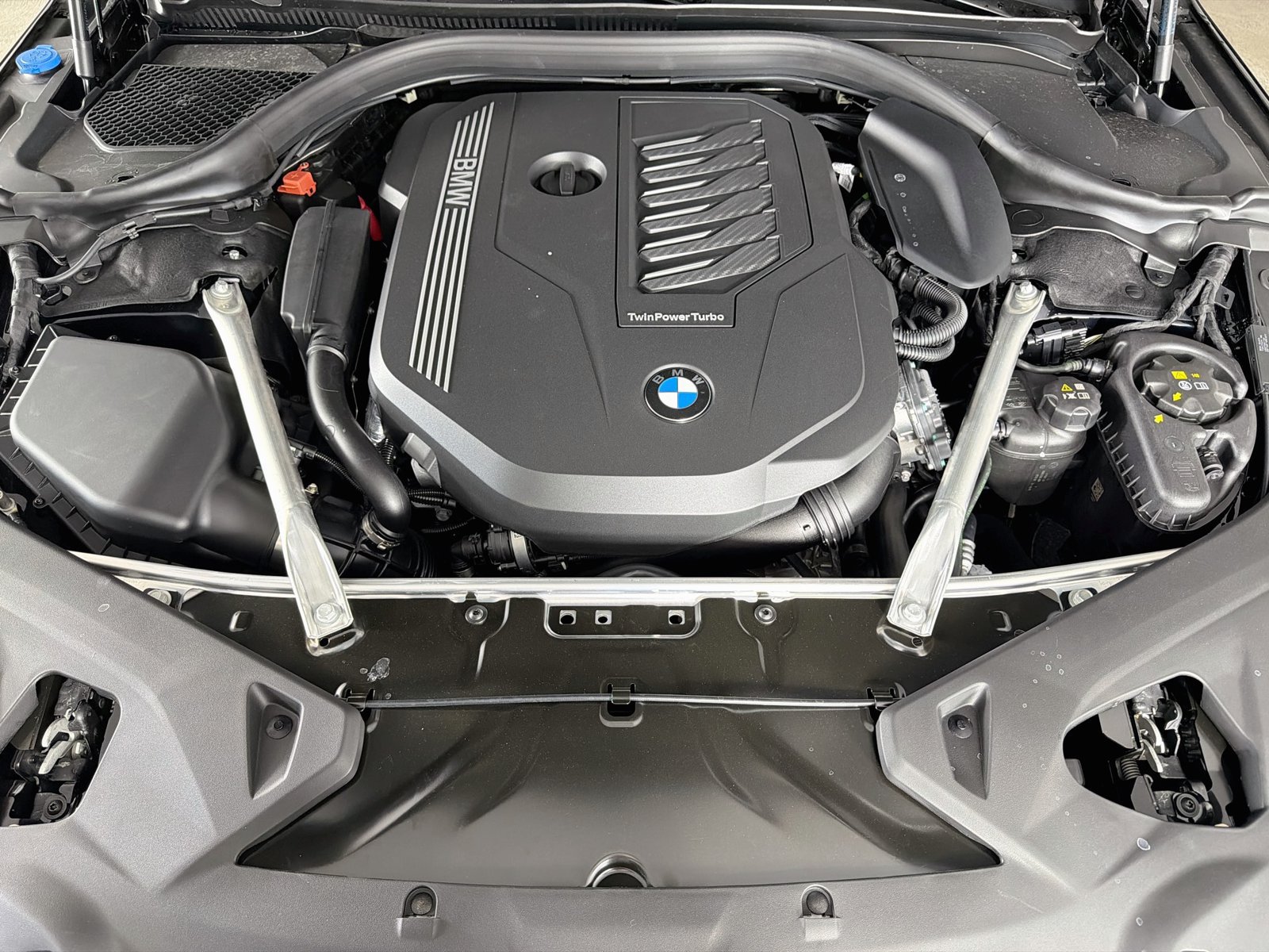Used 2026 BMW 840i Convertible RWD image 39