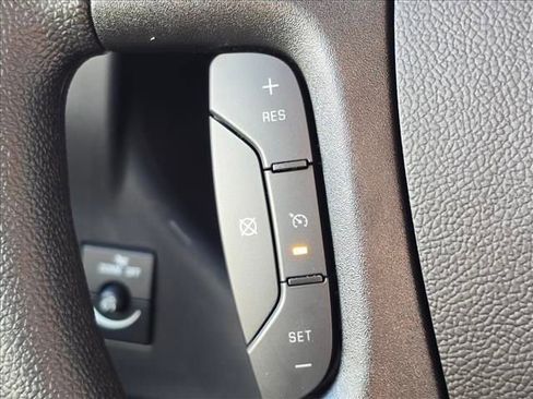 New 2026 Chevrolet Express 2500 Work Van image 23