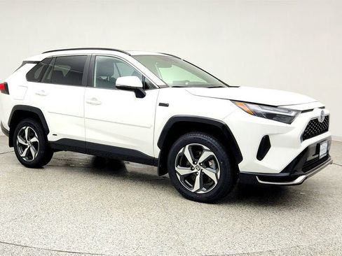 Used 2023 Toyota RAV4 SE w/ Weather & Moonroof Package AWD/4WD image 3
