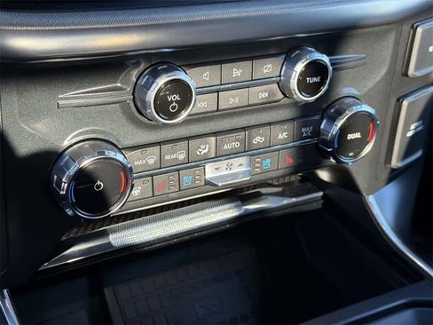 Used 2022 Ford F150 Raptor w/ Equipment Group 801A High image 17