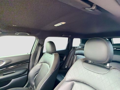 Used 2022 MINI Cooper Clubman John Cooper Works image 26