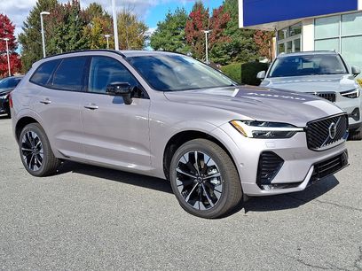 New 2026 Volvo XC60 B5 Plus w/ Protection Package Premier