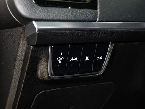 Used 2023 Kia Stinger GT2 image 14