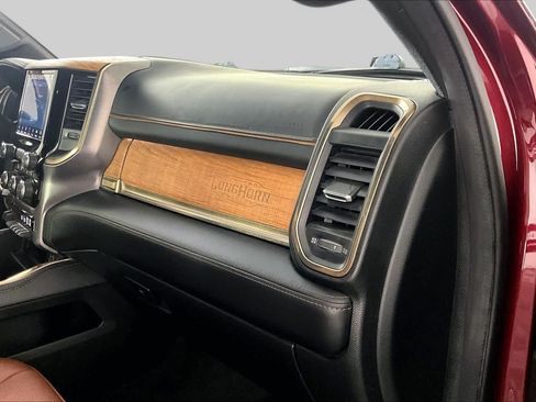 Used 2022 RAM 1500 Limited AWD/4WD image 18